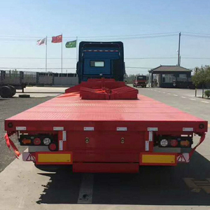 Semirremolque de Plataforma Baja Hidráulica de Tres Ejes y 13 Metros para Transporte de Equipos Mecánicos, Marca JIEFANG - Product Image 1