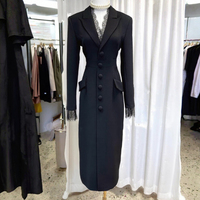 Robe longue fendue élégante noire vintage britannique haut de gamme pour femme, col en V, revers, simple boutonnage, dentelle, vente en gros transfrontalière ODM 2026