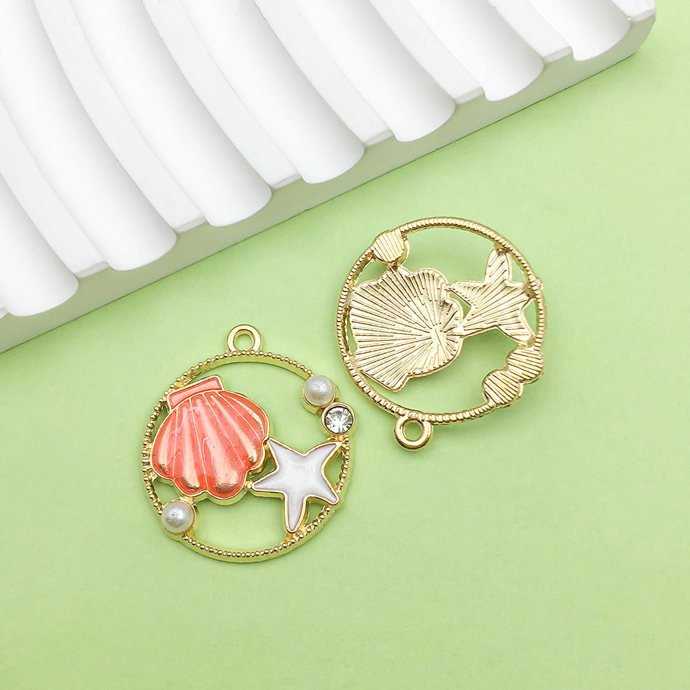 One pink starfish shell (25*27mm) - 3.1g - 12040g