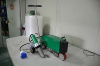Soudeuse à air chaud industrielle OEM automatique pour imperméabilisation de toitures en PVC 4200W, machine à souder les bâches et les banderoles JIT-740