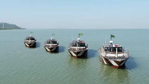 Bateau de travail de <span class=keywords><strong>patrouille</strong></span> pilote à grande vitesse, Port en aluminium de 11.3m à vendre - Product Image 6