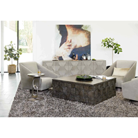 Tables d'appoint modernes en métal de qualité supérieure avec un style artisanal, pieds robustes et plateau lisse pour salon et bureau