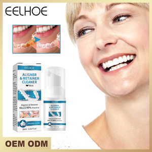 Mousse de nettoyage à plateau/aligneur utilisée <span class=keywords><strong>pour</strong></span> tuer les bactéries et soigner les dents et lutter contre la <span class=keywords><strong>mauvaise</strong></span> <span class=keywords><strong>haleine</strong></span> - Product Image 2