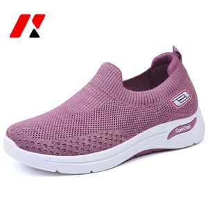 Aangepaste Ademende Slip-On Schoenen Roze Dames Breien Vrijetijdsschoenen Voor Dames Hardloopsneakers