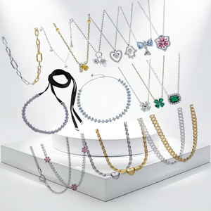 2026 925 Silber Zirkon Funkelnder Glücksbringer Rosa Blume Biene Fuchsschwanz-Kette Talisman Hochzeitsanhänger Halskette DIY Exquisit - Product Image 3