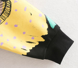 Sweat-shirt à capuche court en coton imprimé avec logo personnalisé OEM pour les femmes de grande taille Crop Top brodé Technique Tissu tricoté d'hiver - Product Image 3