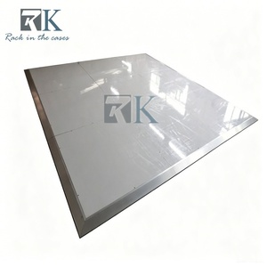 แผงเวทีสี่เหลี่ยมสีขาวแบบพกพา ประกอบง่าย สำหรับงานในร่มและกลางแจ้ง - Product Image 1