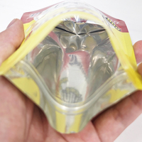 Doypack de feuille d'aluminium thermoscellée brillante imprimée sur mesure sacs d'emballage alimentaire de poche debout avec fenêtre transparente
