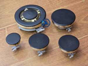 Huashou Brûleur En Laiton Chapeau Ensemble <span class=keywords><strong>pour</strong></span> Cuisinière Électrique Four <span class=keywords><strong>Gaz</strong></span> <span class=keywords><strong>Plaque</strong></span> <span class=keywords><strong>De</strong></span> <span class=keywords><strong>Cuisson</strong></span> 55 #75 #130 # Couvertures <span class=keywords><strong>De</strong></span> Poêle Fourniture Spéciale <span class=keywords><strong>pour</strong></span> Usage Domestique <span class=keywords><strong>De</strong></span> Voiture - Product Image 2