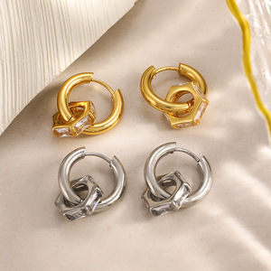 Pendientes de Aro Geométricos Chapados en Oro de Acero Inoxidable con Zirconia Engastada para Uso Diario - Product Image 2