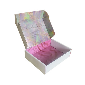 Boîte d'expédition personnalisée écologique à impression marbrée holographique avec gaufrage et messages intérieurs pour l'emballage de produits de beauté et de cadeaux de fin d'année - Product Image 1