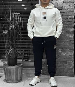 Premium Breathable Winter Fleece Solid <b>Beaded</b> Sporty Tracksuit Men Women Two-Piece <b>Set</b> Soft Comfortable Long Sleeve Hoodie - Product Image 4