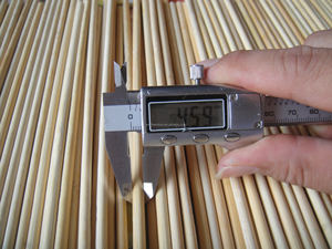 Bâtons de <span class=keywords><strong>bambou</strong></span> multi-usages pour fleurs |   Piquets de jardin faciles à couper pour le soutien des fleurs délicates - Product Image 1