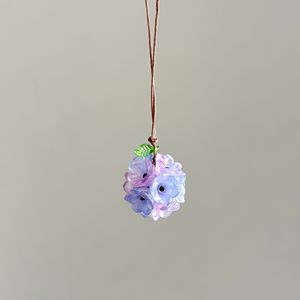 Breloque de téléphone en verre soufflé à la main, forme de fleur, avec réponse garantie, pour sac ou voiture, motif Hortensia - Product Image 4