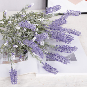 Fleurs artificielles de lavande 46 cm en plastique, décoratives pour la maison et les accessoires de mariage - Product Image 4