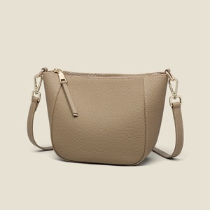 Nuevo <span class=keywords><strong>Bolso</strong></span> de Hombro Multifuncional de Cuero Genuino para Mujer, <span class=keywords><strong>Bolso</strong></span> Tipo Dumpling de Tamaño <span class=keywords><strong>Mediano</strong></span> con Cierre de Cremallera, <span class=keywords><strong>Bolso</strong></span> Cruzado - Product Image 3