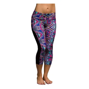 Großhandel Custom Fit Gym Fitness Sportswear Dye Sublimierte Frauen Gym Wear Yoga Capri Hose Weibliche Yoga Capri hose