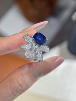 Fabrication de bijoux fins, cadeau pour femme, boucles d'oreilles et bague serties de saphirs ovales et de diamants de laboratoire, bijoux de luxe sur mesure