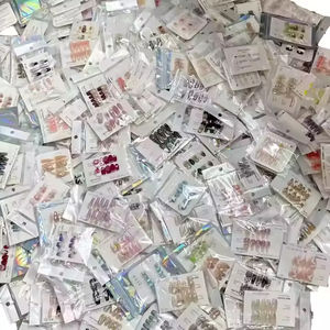 Uñas Postizas Hechas a Mano al por Mayor, Material ABS de Alta Calidad, Diseños Cuadrados y Almendrados, Surtidos Aleatoriamente, Precio de Fábrica - Product Image 1