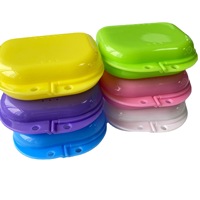 Fausses dents orthodontique prothèse boîte de rangement protège-dents conteneur retenue prothèse pour étui avec couvercle trous d'aération
