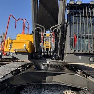 Excavatrice hydraulique sur chenilles Volvo EC480 d'occasion, presque neuve, d'origine japonaise, 48 tonnes - Product Image 4