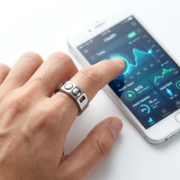 Boîtiers de bagues intelligentes NFC étanches en acier inoxydable sur mesure, usinage CNC de précision pour services d'usinage et applications de santé connectées