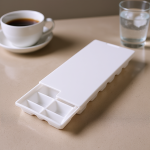 Moule à glaçons en plastique blanc, lot de 12, pour usage domestique - Product Image 3