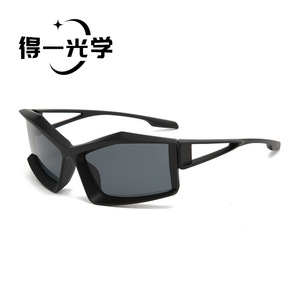 Futuristic Cycling Sunglasses Black PC Frame Polarized UV400 Type 3 For Men Sports <b>Eyewear</b> - Product Image 1