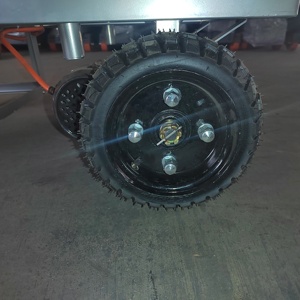 Carro de Plataforma Eléctrico con Frenos de Disco en las Cuatro Ruedas, Carro de Transporte de Carga, Batería Personalizable, Diseño Metálico OEM - Product Image 6