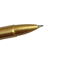 Un bolígrafo de grabado manual en forma de bala con anillo para colgar para grabar en metal