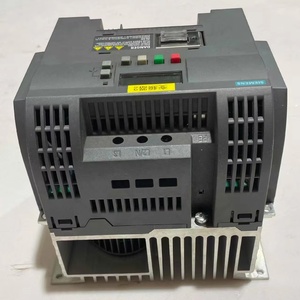 Inverter industriel SINAMICS V20 d'origine, neuf, 3AC 400V 0.37kW FILTRE C3 6SL3210-5BE13-7CV0 O 6SL3210-5BE13-7CV1 - Product Image 4