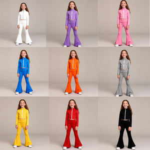 Setelan Olahraga Anak Perempuan 2 Potong dengan Logo Custom, Celana Flare dan Jaket Zip Penuh, untuk Gym, Aktivitas, dan Yoga - Product Image 2