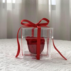 Lovebay, venta al por mayor, flores preservadas, acrílico, larga duración, eterno para siempre, <span class=keywords><strong>rosa</strong></span> <span class=keywords><strong>roja</strong></span> <span class=keywords><strong>natural</strong></span> preservada en caja transparente acrílica - Product Image 6