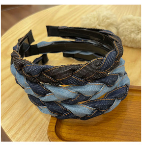 2023 fasce <span class=keywords><strong>per</strong></span> capelli intrecciate in tessuto Denim personalizzato cerchi <span class=keywords><strong>per</strong></span> capelli accessori <span class=keywords><strong>per</strong></span> capelli con fascia <span class=keywords><strong>per</strong></span> capelli da donna personalizzati - Product Image 5