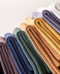 <span class=keywords><strong>Calcetines</strong></span> de hombre de color sólido al por mayor, <span class=keywords><strong>calcetines</strong></span> masculinos suaves de algodón puro informales, <span class=keywords><strong>calcetines</strong></span> transpirables para hombre - Product Image 2