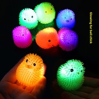 Jouet lumineux anti-stress en forme de poussin à presser, avec son et lumière, mini-balle moelleuse clignotante
