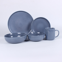 Service de table en porcelaine 12 pièces avec assiettes et bols en céramique à glaçure réactive