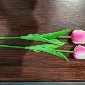 Flor Artificial de Tulipán para Decoración del Hogar, Venta al por Mayor de Fábrica, Alta Calidad, PU, 33.5 cm, para el Día de la Tierra, Diseño Floral Artificial para Interiores - Product Image 6
