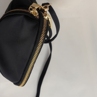 Sac à bandoulière minimaliste en nylon pour téléphone, mini sac à main pour femmes, accessoires de voyage polyvalents pour téléphone portable