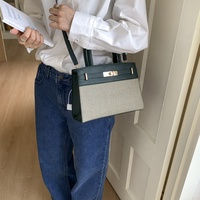 Sac à bandoulière pour femme, mode estivale, sac en PU rétro de luxe, fermeture à double poignée, décoration avec lettres