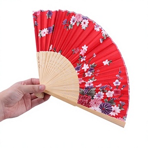 Éventail pliant moderne en bambou rouge, artisanal et peint, pour décoration de mariage et cadeau, objet d'art décoratif de collection, artisanat Khadim - Product Image 1