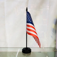 Vente en gros drapeau de bureau de base en plastique noir mât de drapeau de table de base de drapeau monotrou