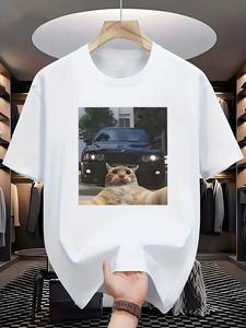 เสื้อยืดกราฟิกมีมไวรัล 'Cat Vs Muscle Car' สำหรับผู้ชาย สีดำ ทรงโอเวอร์ไซส์ แขนสั้น - Product Image 3