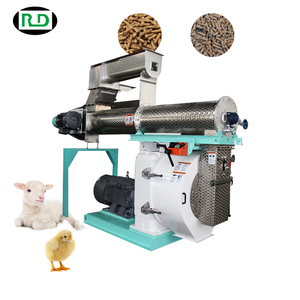 Alimentation pour animaux ruminants (bovins et ovins) – Granulateur à matrice annulaire pour aliments à base d'alfalfa, d'herbe et <span class=keywords><strong>de</strong></span> <span class=keywords><strong>chanvre</strong></span>, capacité 3 tonnes/heure - Product Image 1