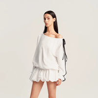 Mode femmes pull blanc vente chaude vêtements islamiques pull doublure ceinture Mini robe 2 pièces ensemble adulte porter