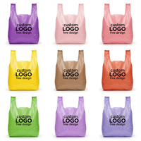 Sacs en plastique, sacs gilet, sacs T-shirt, sacs avec poignée Flexiloop, sacs avec poignée gilet, sacs en plastique de style luxe, sacs en plastique avec logo, sacs en plastique pour magasin
