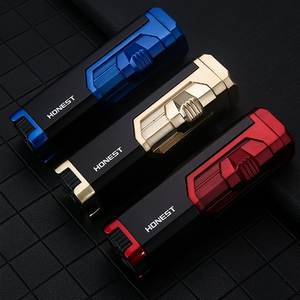 2025 Dernière Grande Capacité De Gaz Logos Personnalisés En Alliage De Zinc Puissant Allume-Torche Résistant À La Chaleur pour Cigare - Product Image 6