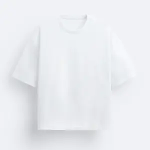 Camiseta masculina com logotipo personalizado em branco, camiseta de ombro larga 100% algodão, boxy fit cortada, moda de rua