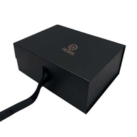 Emballage de boîte-cadeau de vêtements avec logo imprimé personnalisé boîtes pliantes en carton à plat en papier avec couvercle magnétique pour vêtements