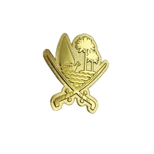 Aangepaste Gold Plating Acryl Box Verpakking Magnetische Qatar Nationale Dag Pin Badge